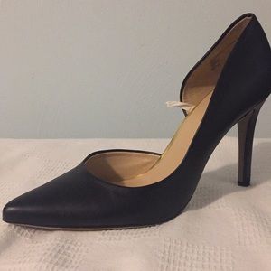 Merona black heels - size 10 - no wear or tear.